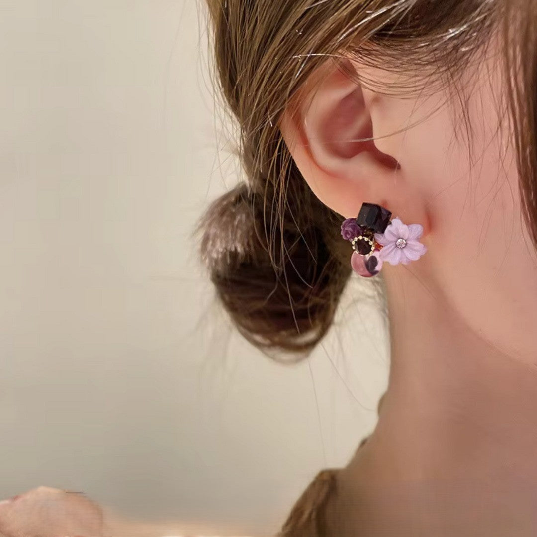 Purple Floral Gemstone Earrings – Elegant Gold‑Tone Danglers for Women