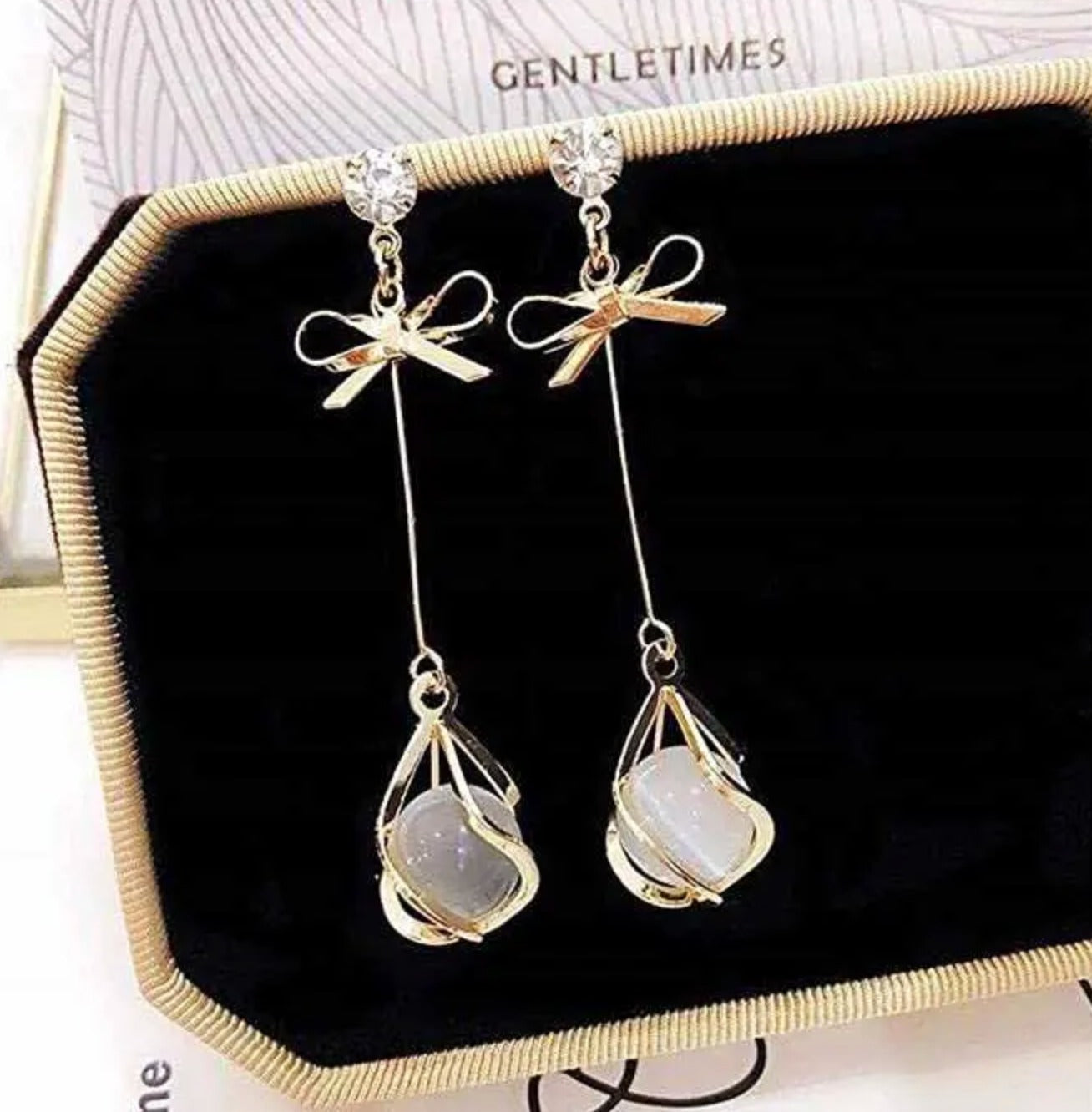 Gold Bow & Pearl Drop Earrings – Timeless Elegance for Women