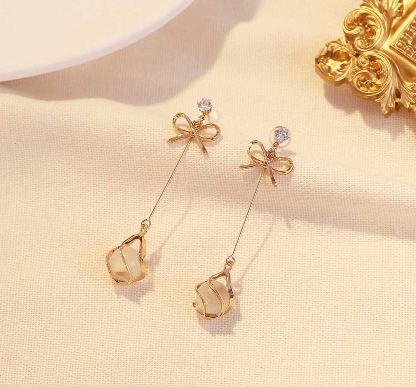 Gold Bow & Pearl Drop Earrings – Timeless Elegance for Women
