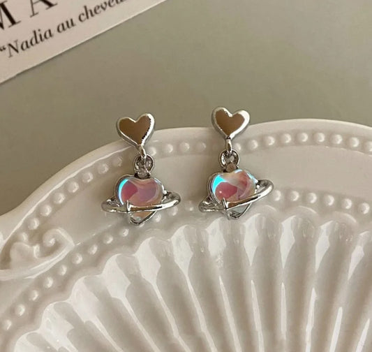 Celestial Heart Planet Earrings – Iridescent Galaxy‑Inspired Jewelry