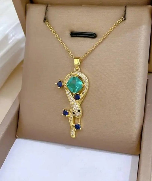 Gold Green Gemstone Pendant Necklace – Elegant Crystal & Blue Accent Design