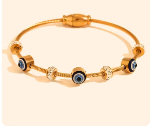 Gold Evil Eye Cable Bracelet – Protective Charm Jewelry for Women