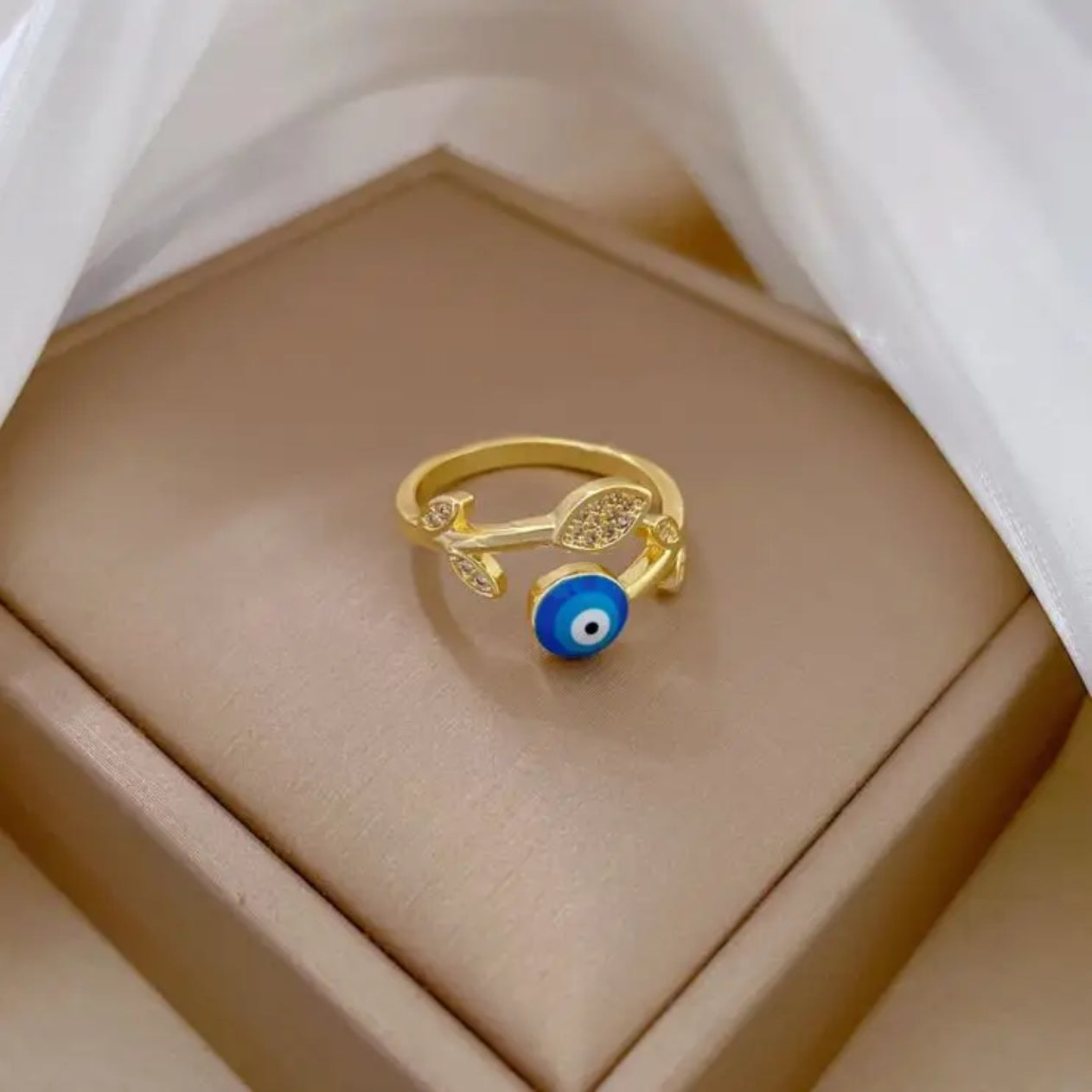 Gold Evil Eye Ring – Protective Charm with Crystal Leaf Accents
