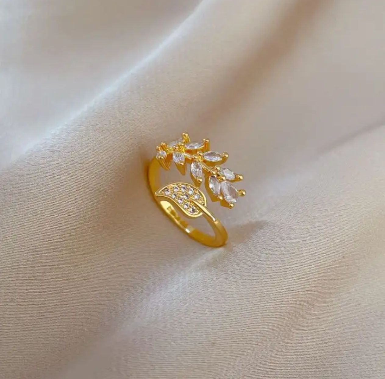 Gold Leaf & Branch Ring – Elegant Crystal Accent Jewelry