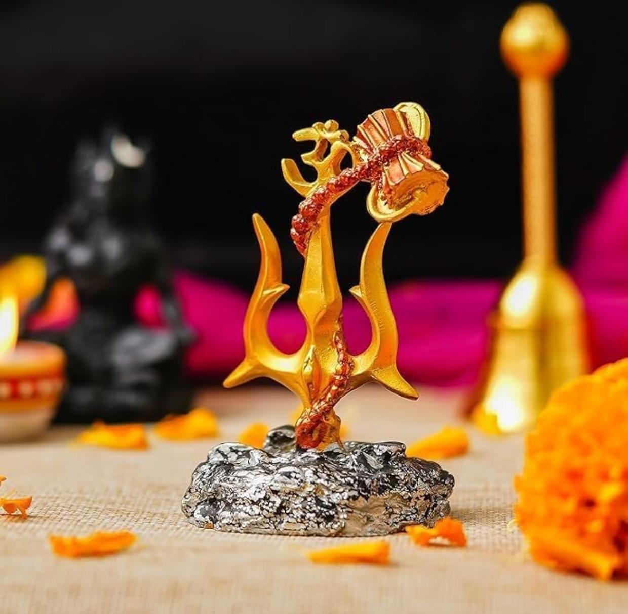 Golden Trishul polyresin idol- 4.5", Car